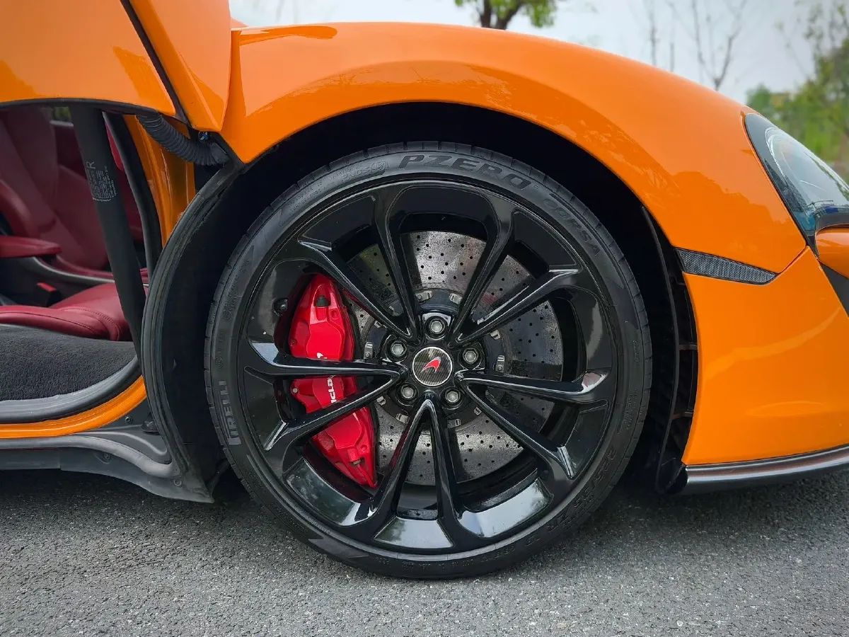 2019 McLaren 570 3.8T 570HP V8 7DCT,autocango,china used car exporter,china ev exporter,chinese used car exporter,chinese used ev exporter