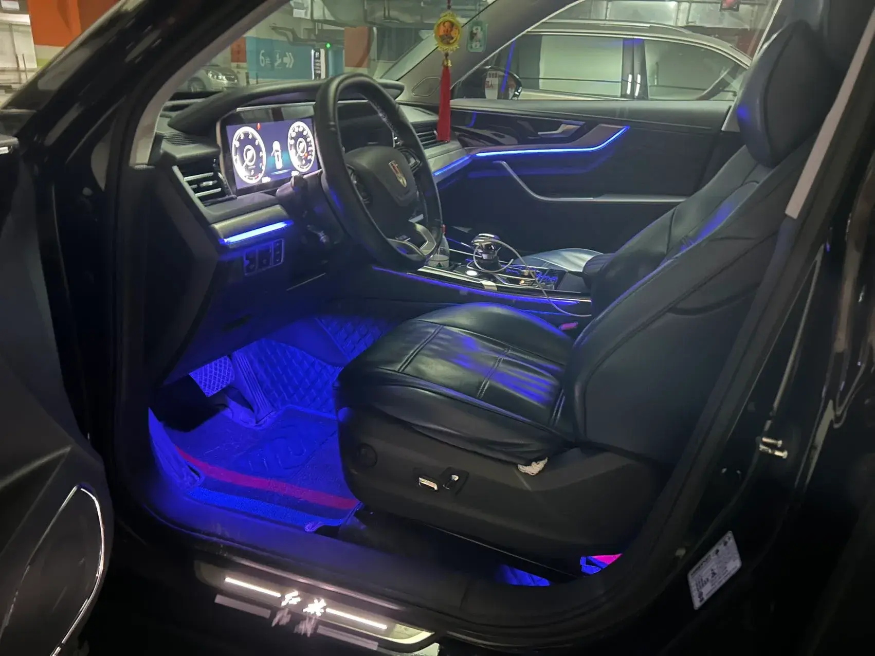 2019 HONGQI HS5 thumbnail 4