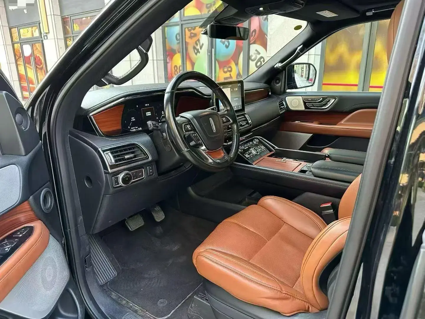 2019 LINCOLN NAVIGATOR thumbnail 4