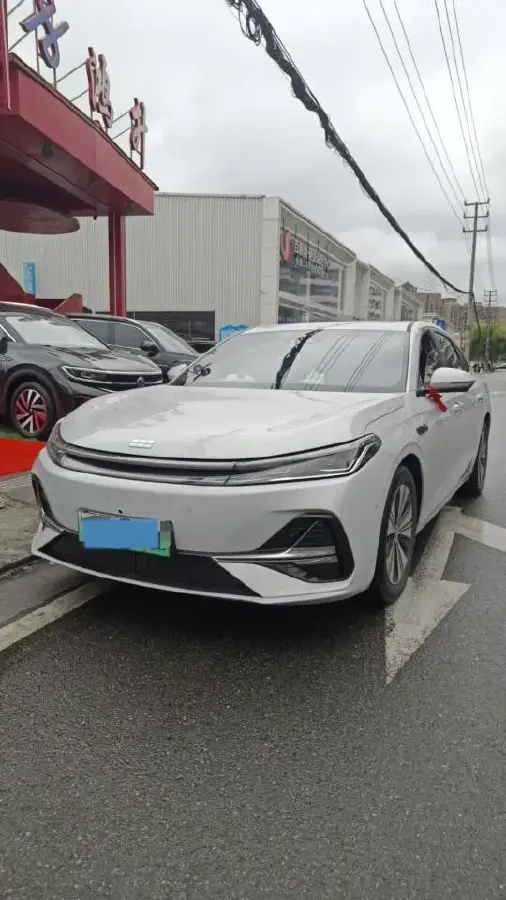 2025 Geely Galaxy A7 1.5L 112HP L4 1DHT PHEV