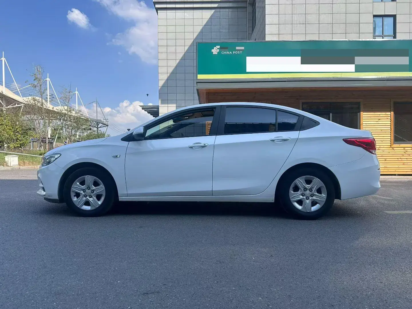 2019 CHEVROLET CAVALIER thumbnail 2