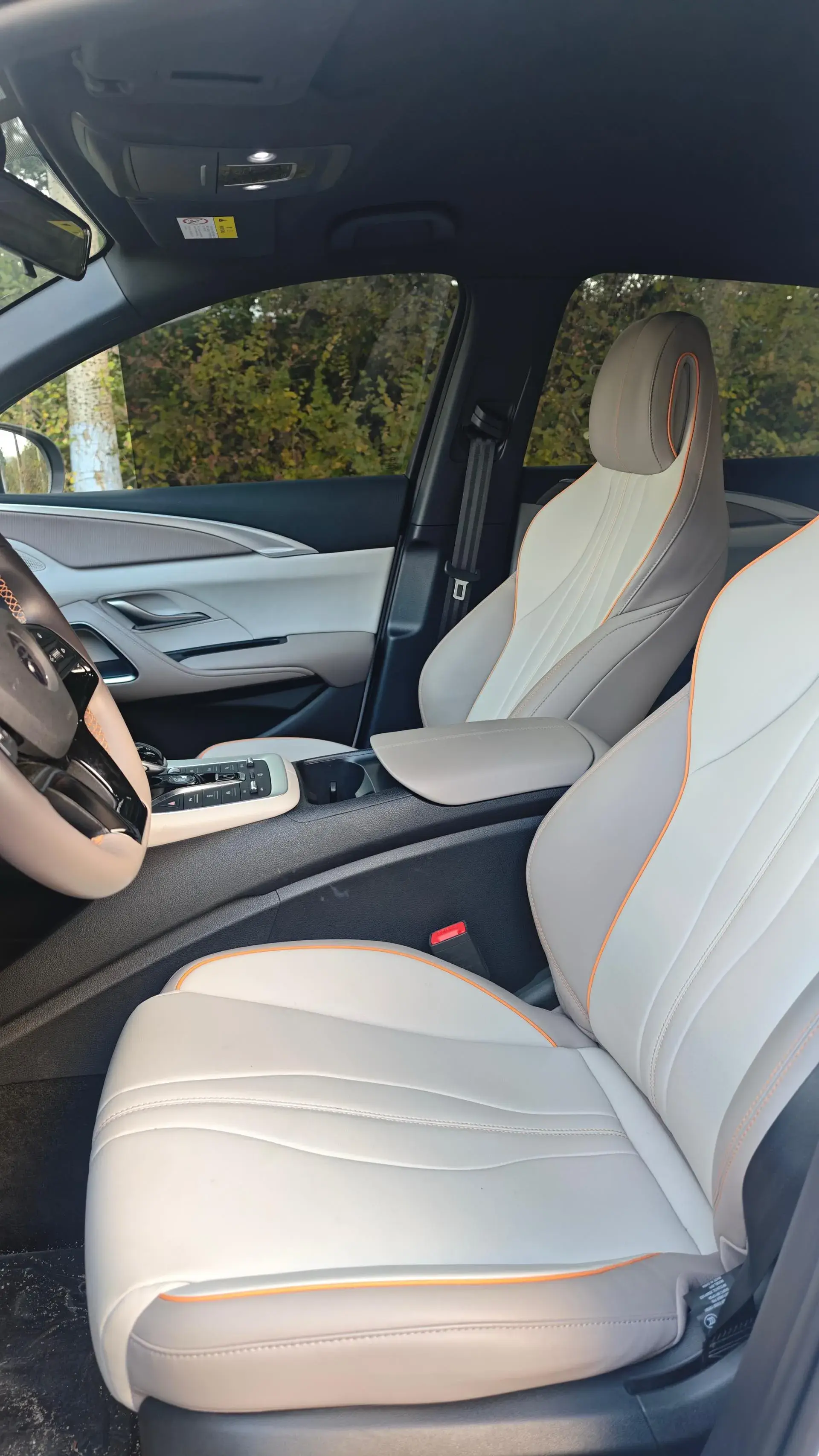 2023 BYD SONG thumbnail 3