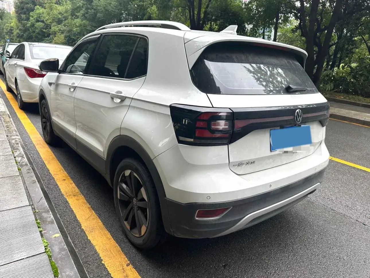 2021 VOLKSWAGEN TACQUA thumbnail 3