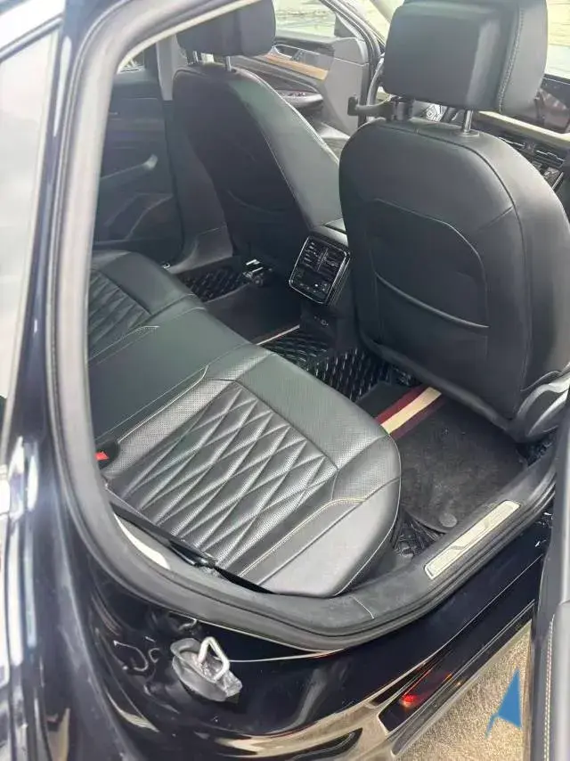 2020 VOLKSWAGEN PASSAT thumbnail 4