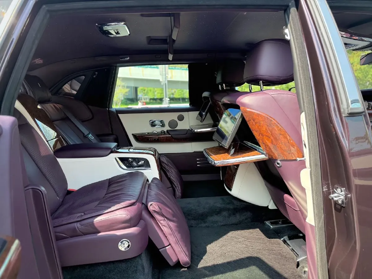 2018 Rolls-Royce Phantom 6.7T 571HP V12 8AT,autocango,china used car exporter,china ev exporter,chinese used car exporter,chinese used ev exporter