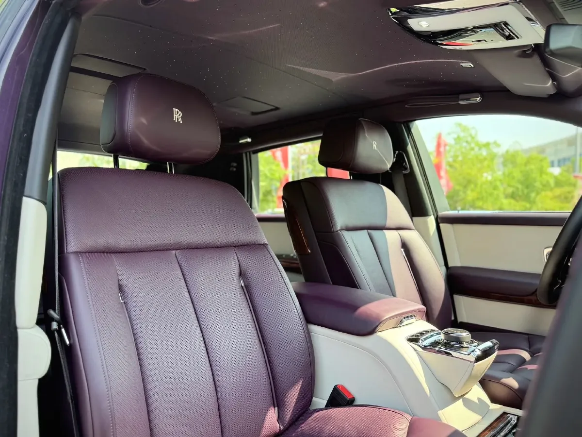 2018 Rolls-Royce Phantom 6.7T 571HP V12 8AT,autocango,china used car exporter,china ev exporter,chinese used car exporter,chinese used ev exporter