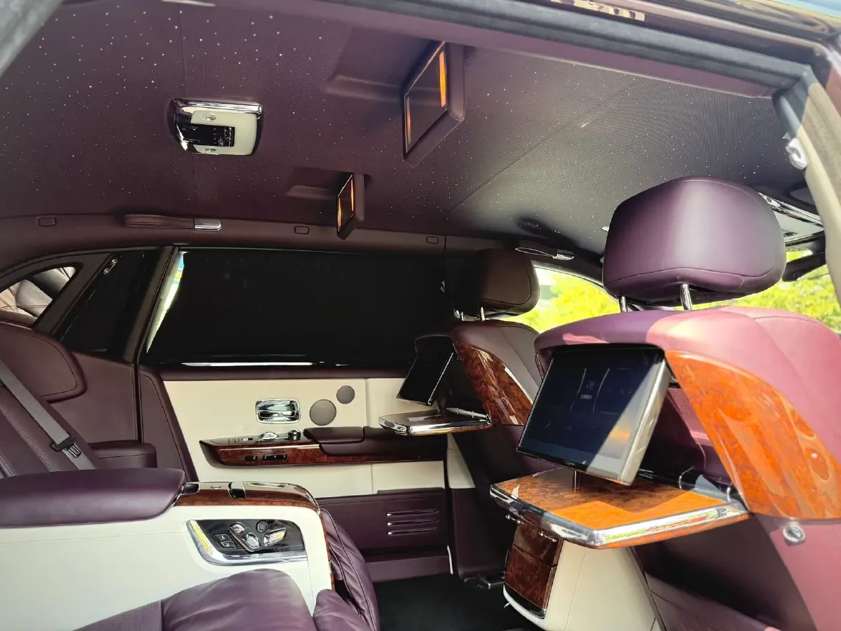 2018 Rolls-Royce Phantom 6.7T 571HP V12 8AT,autocango,china used car exporter,china ev exporter,chinese used car exporter,chinese used ev exporter