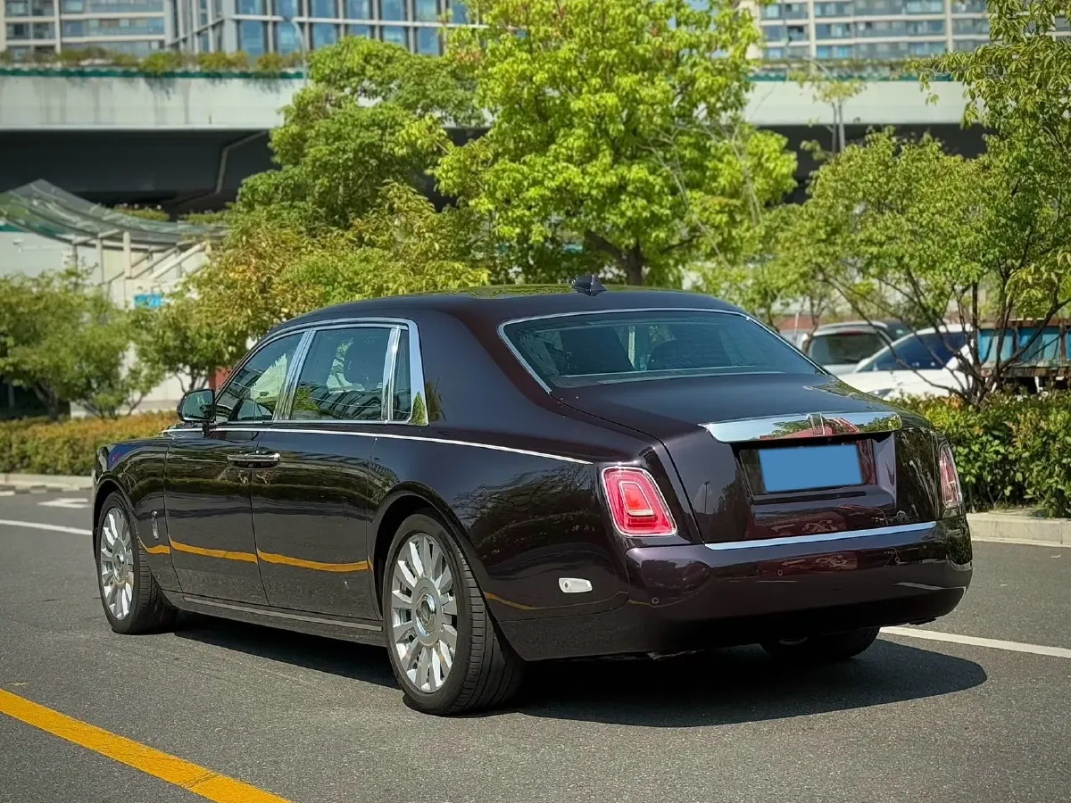 2018 Rolls-Royce Phantom 6.7T 571HP V12 8AT,autocango,china used car exporter,china ev exporter,chinese used car exporter,chinese used ev exporter