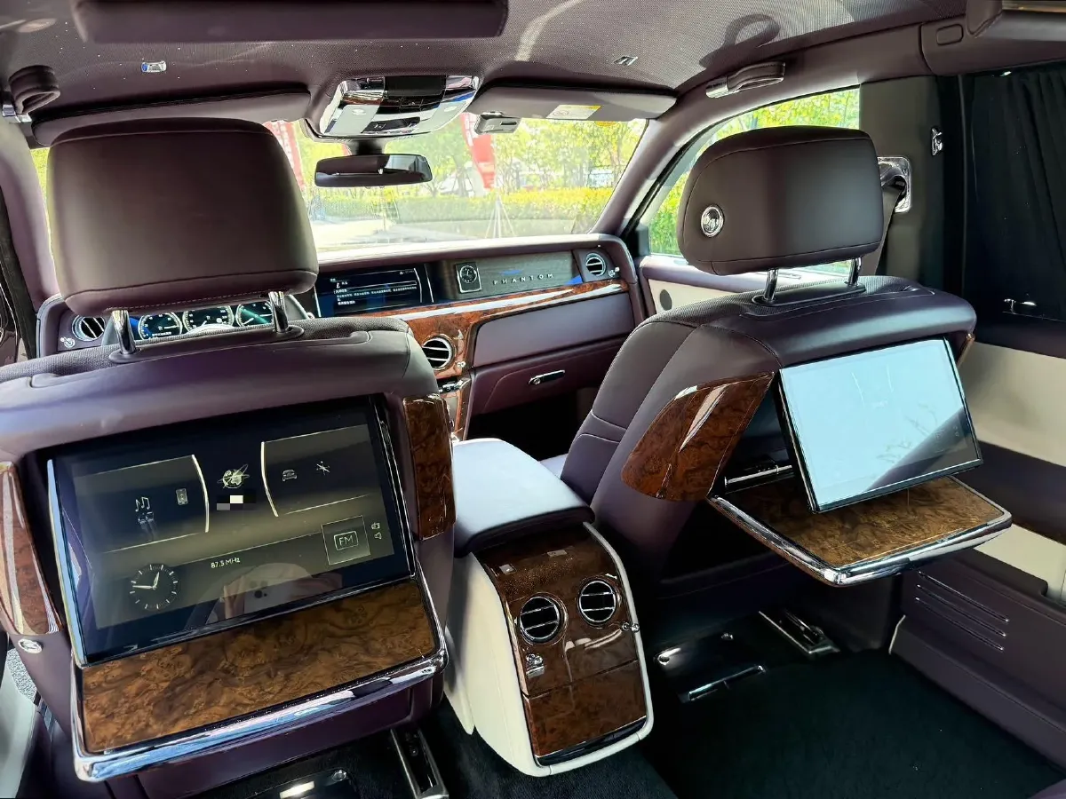 2018 Rolls-Royce Phantom 6.7T 571HP V12 8AT,autocango,china used car exporter,china ev exporter,chinese used car exporter,chinese used ev exporter