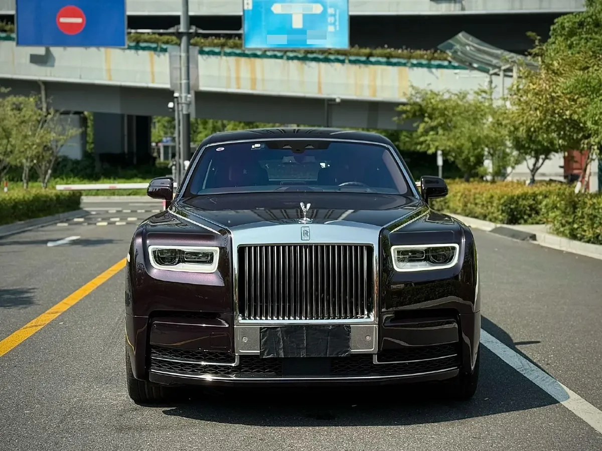 2018 Rolls-Royce Phantom 6.7T 571HP V12 8AT,autocango,china used car exporter,china ev exporter,chinese used car exporter,chinese used ev exporter