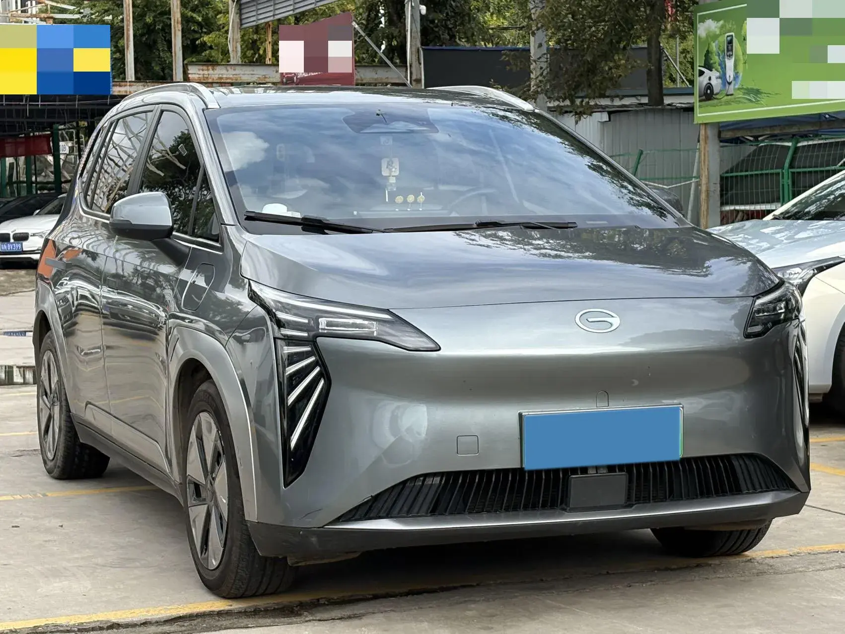 2023 AION Y thumbnail 3