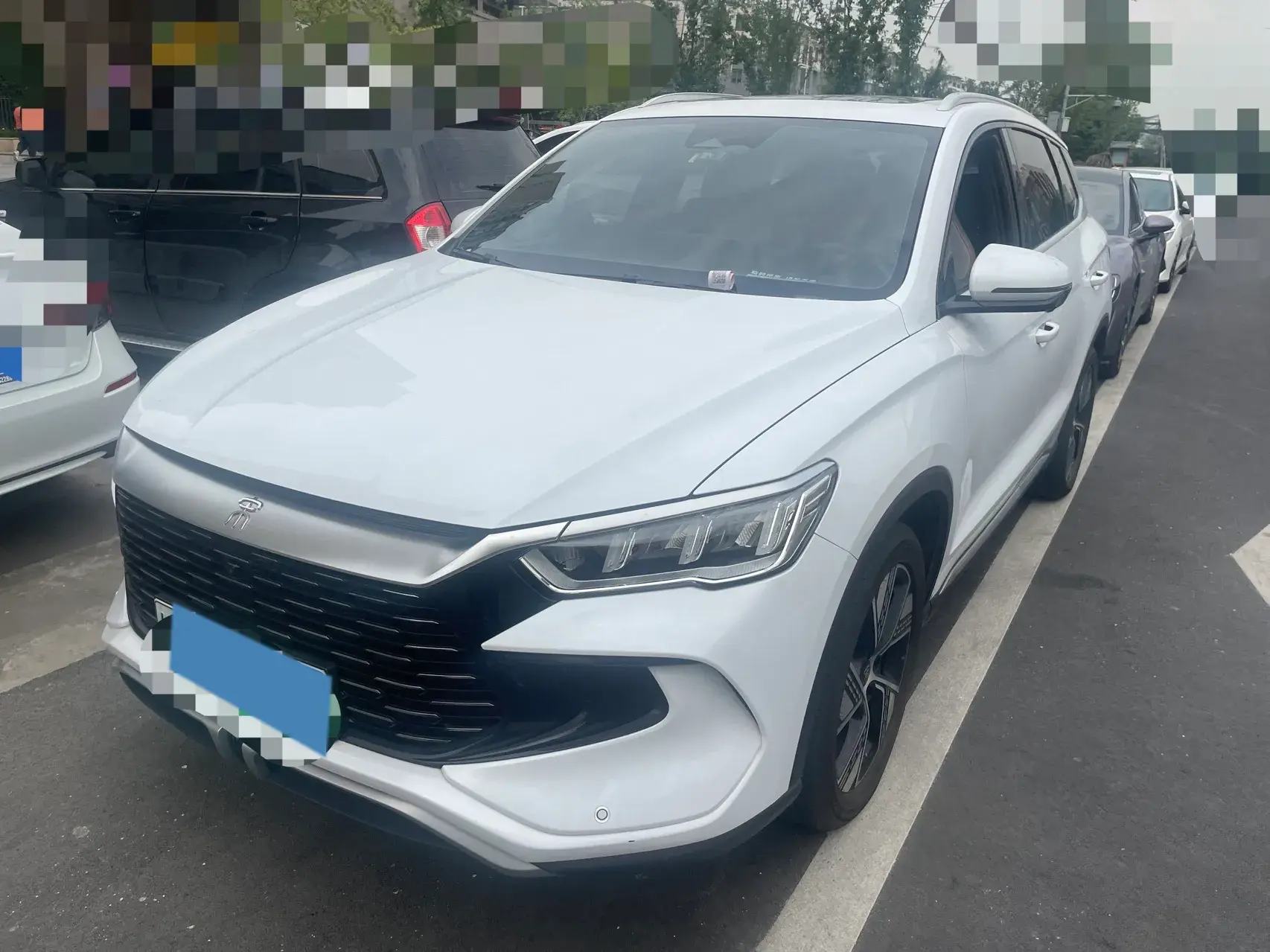 2023 BYD SONG view 1