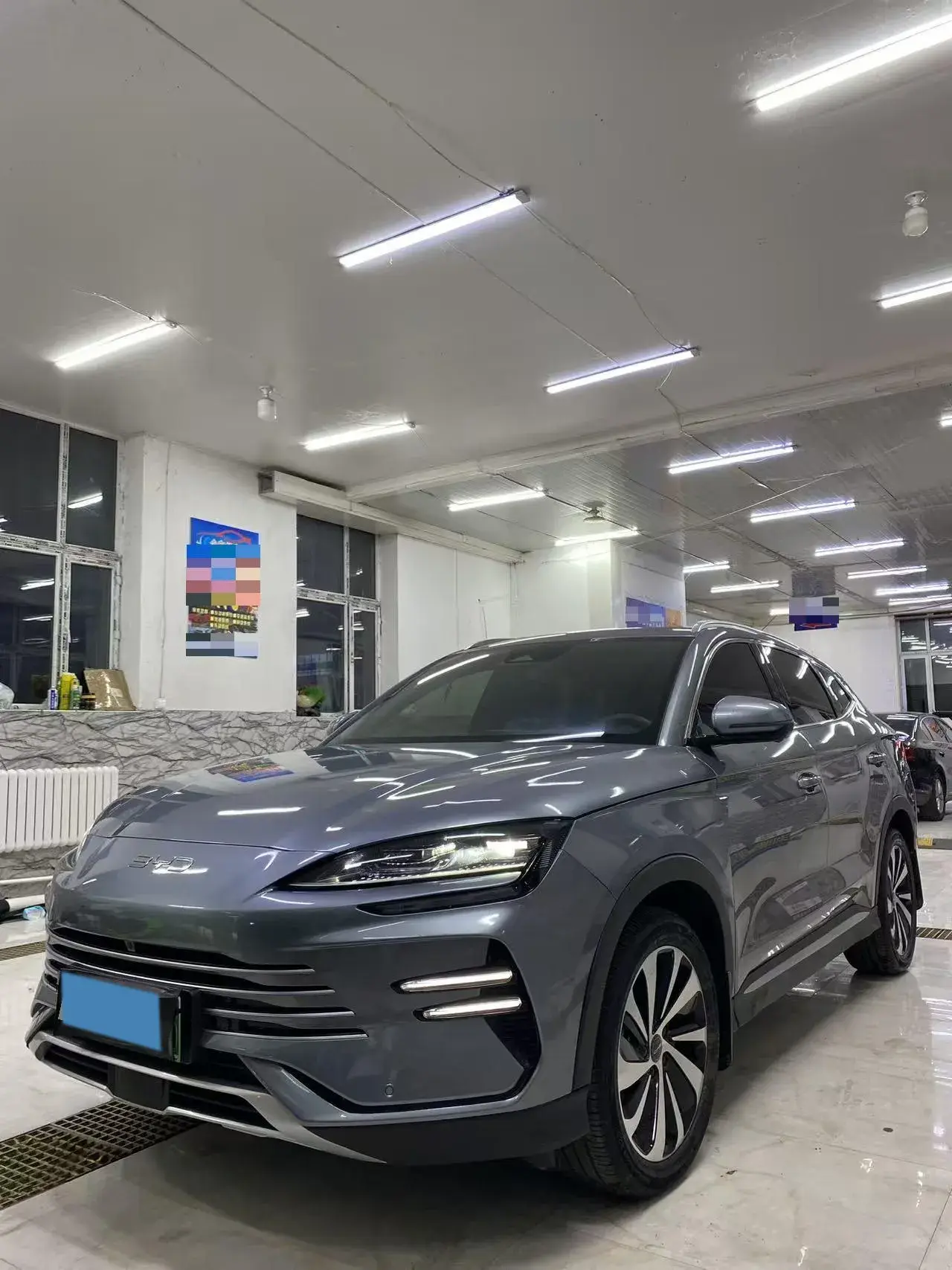 2024 BYD SONG view 1