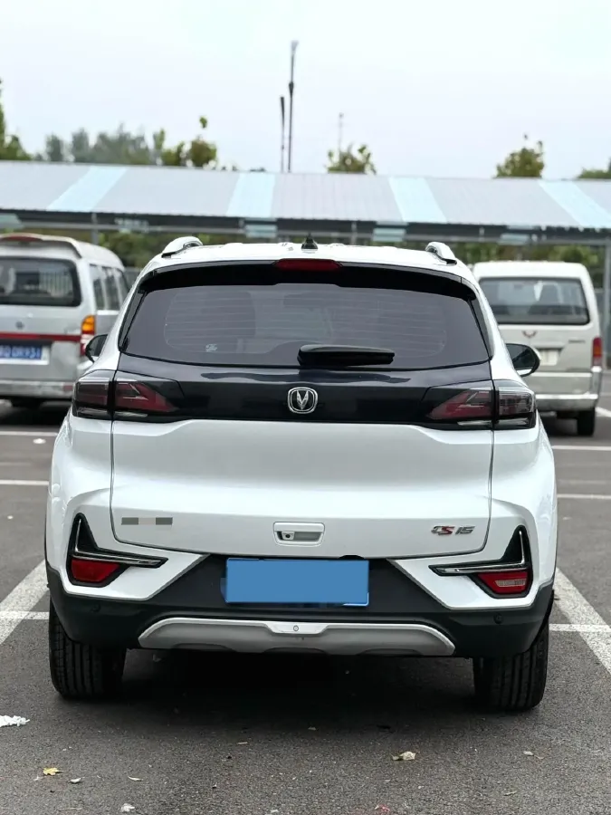 2019 ChangAn CS15 1.5L 107HP L4 5MT,autocango,china used car exporter,china ev exporter,chinese used car exporter,chinese used ev exporter