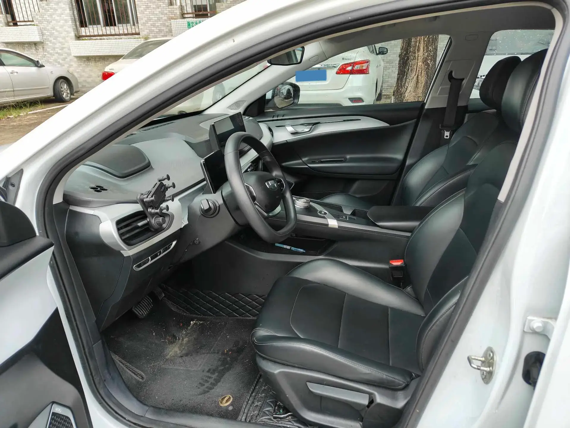 2024 GEOMETRY A thumbnail 4