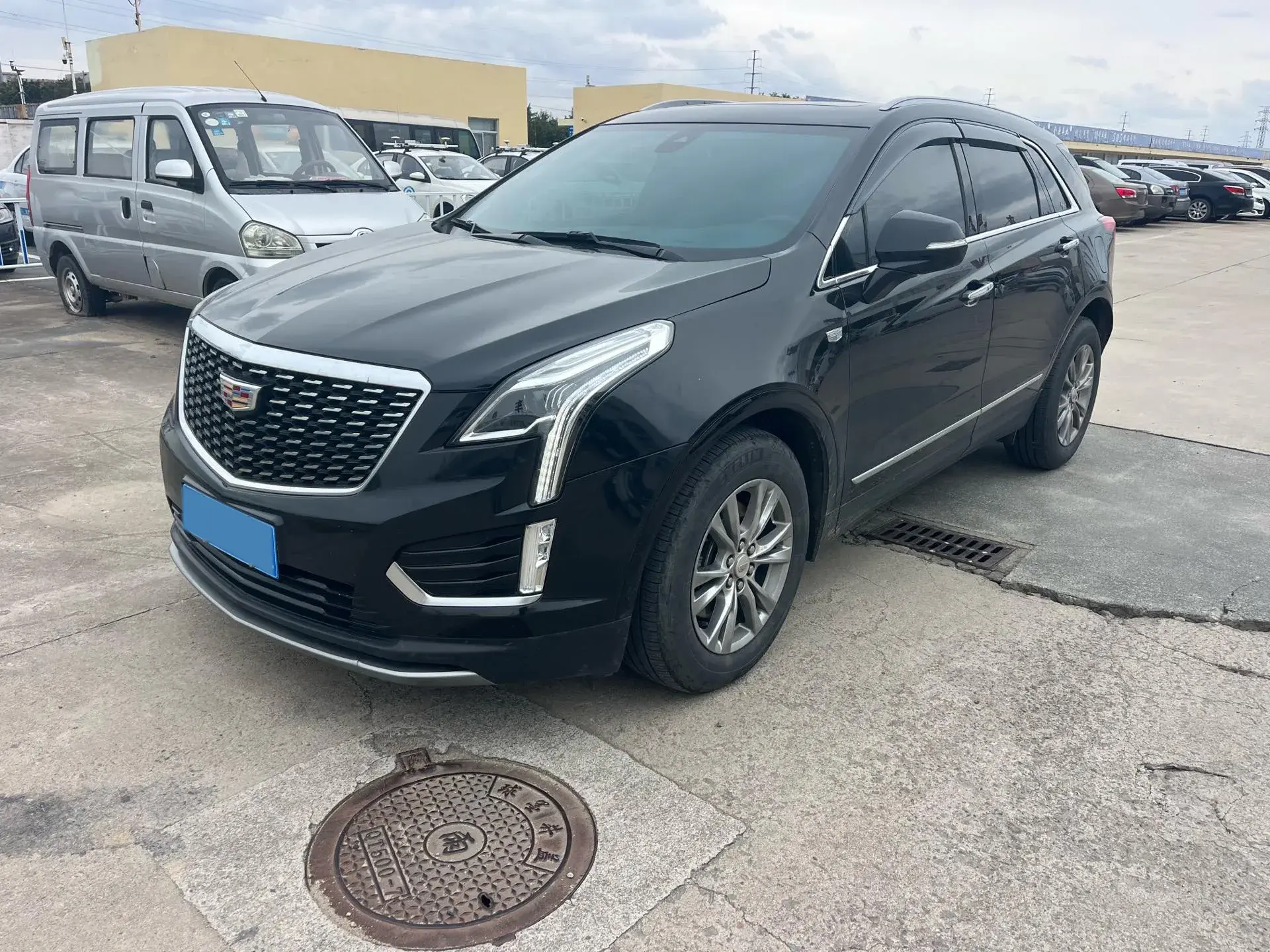 2022 CADILLAC XT5 view 1