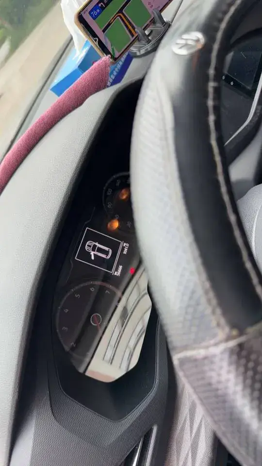 2019 VOLKSWAGEN THARU thumbnail 2