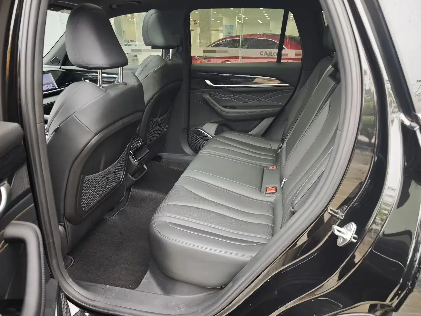 2024 GEELY MONJARO thumbnail 3