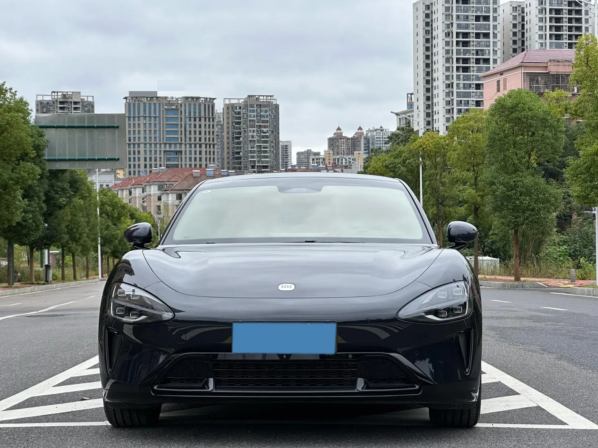 2024 MI SU7 thumbnail 2