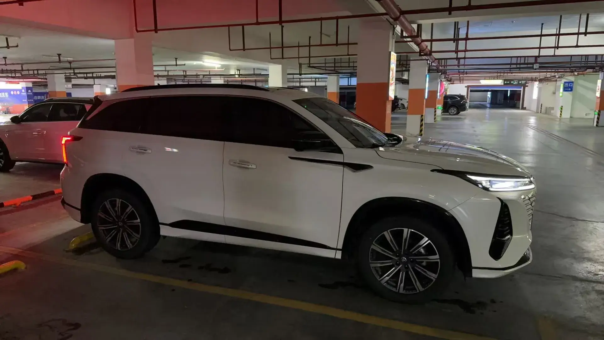 2024 CHANGAN CS75 thumbnail 3