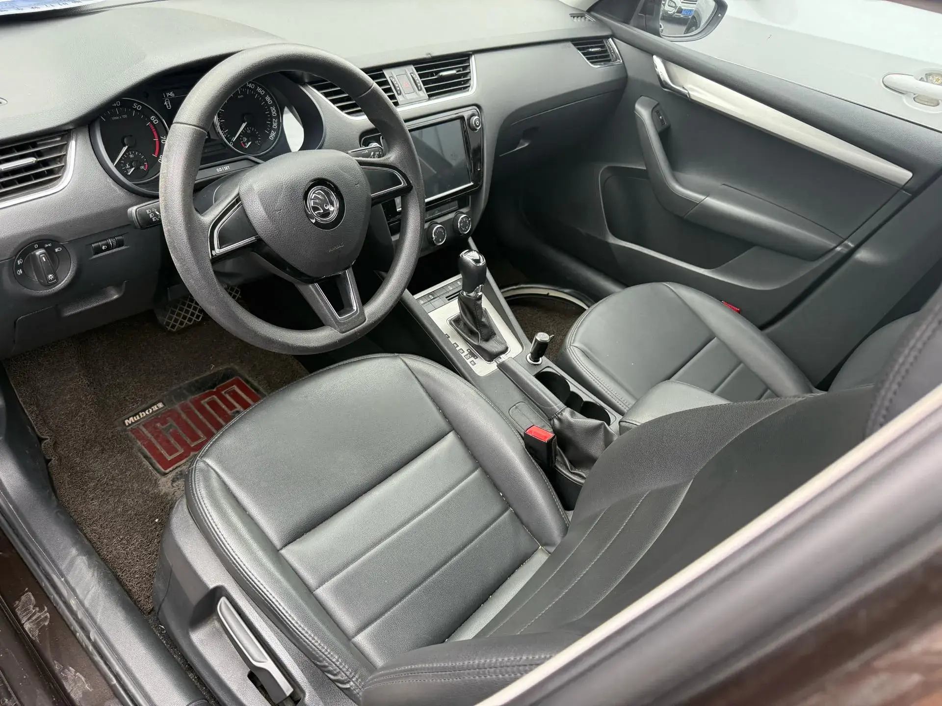 2018 SKODA OCTAVIA thumbnail 2