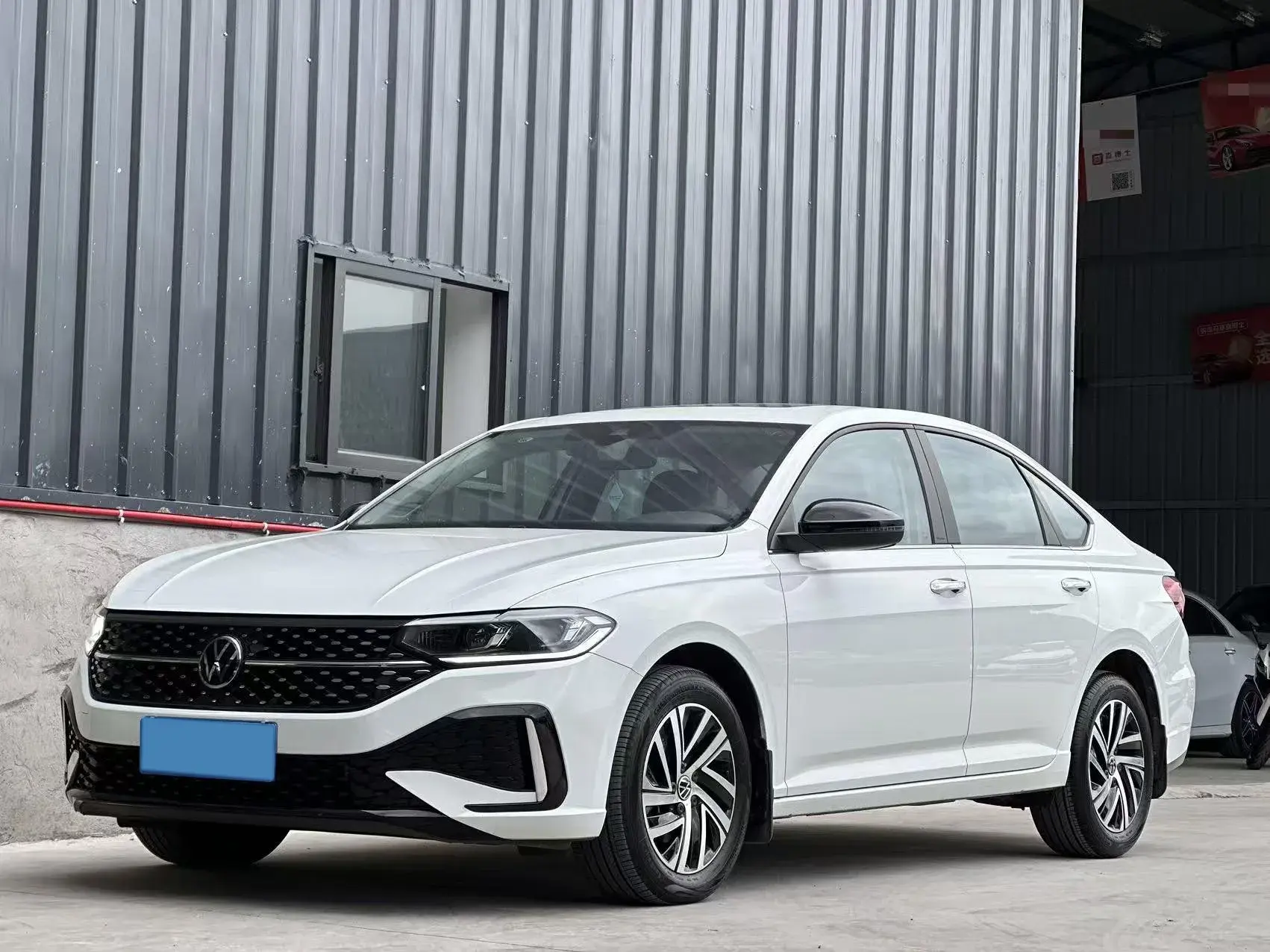 2023 VOLKSWAGEN LAVIDA view 1