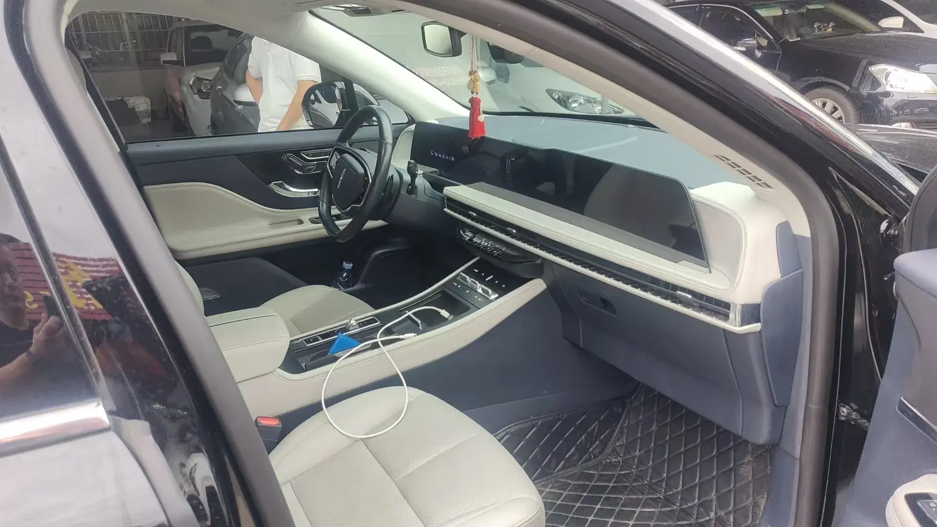 2023 LINCOLN CORSAIR thumbnail 3