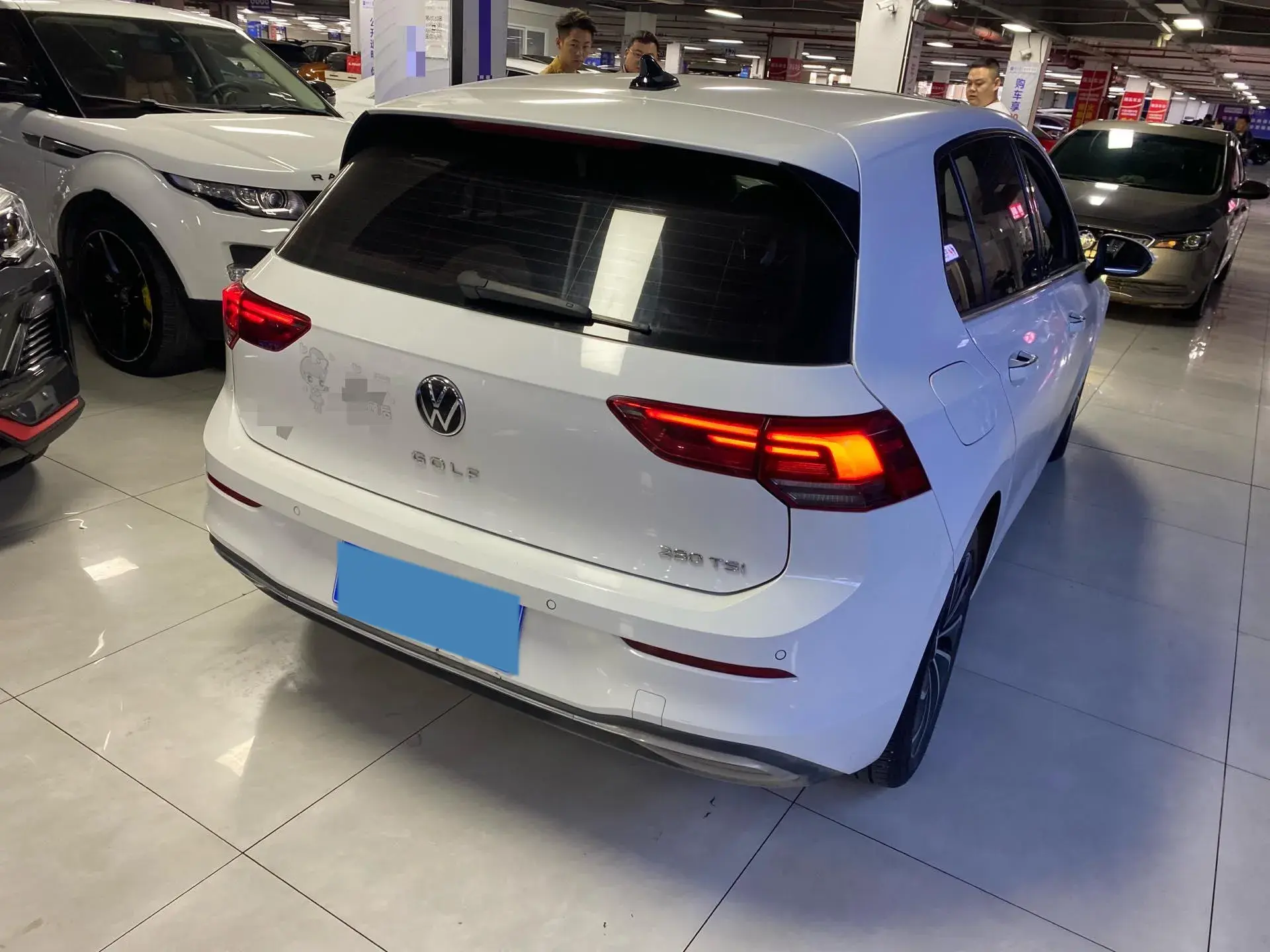 2021 VOLKSWAGEN GOLF thumbnail 3