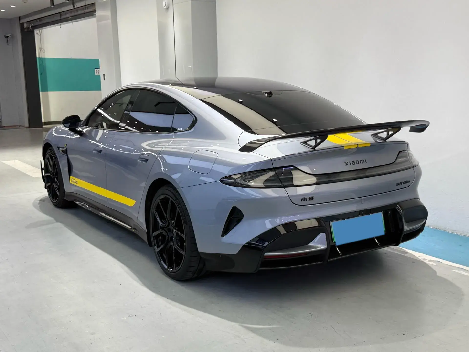 2025 MI SU7 thumbnail 3