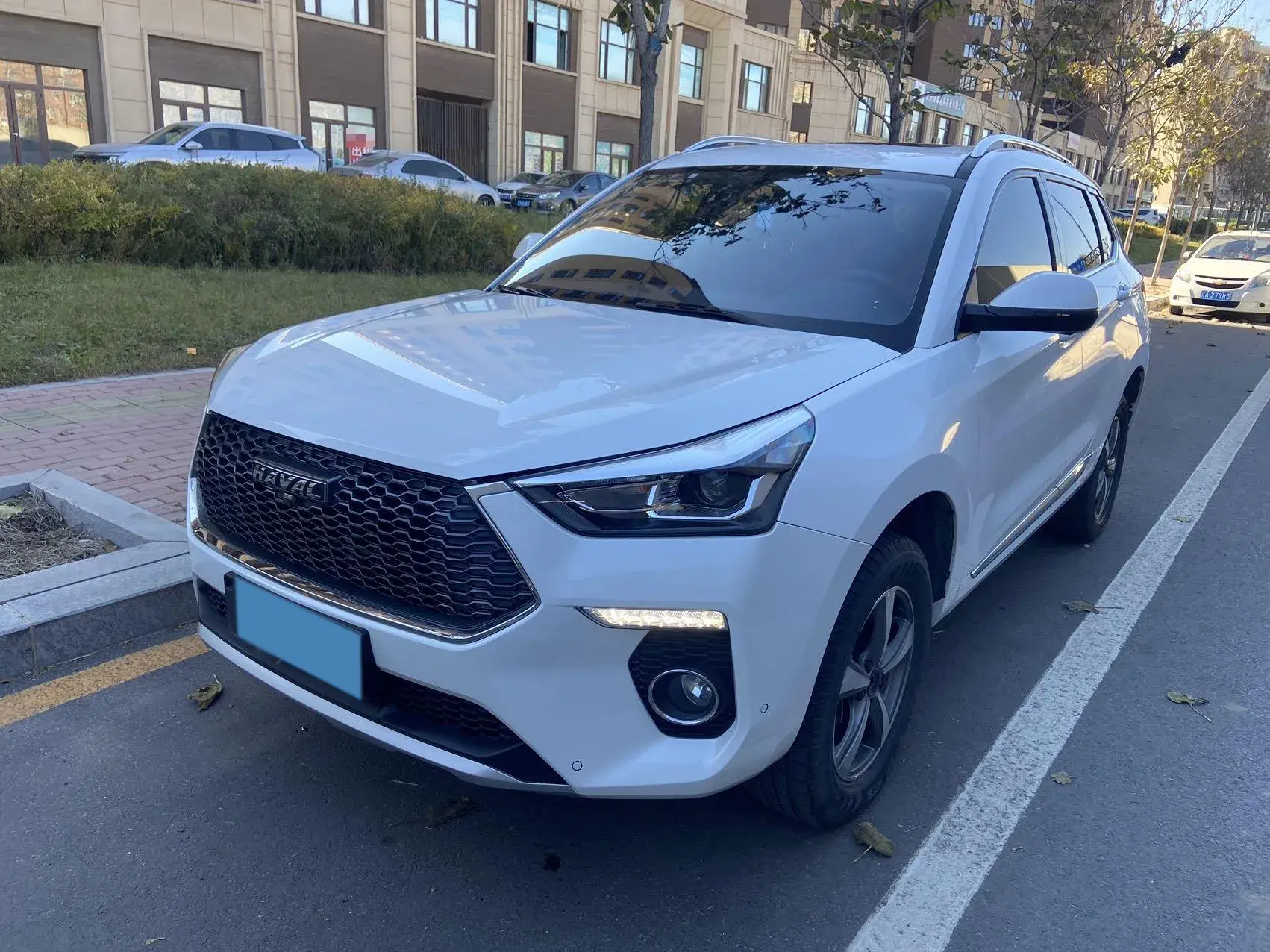 2019 HAVAL H6 view 1