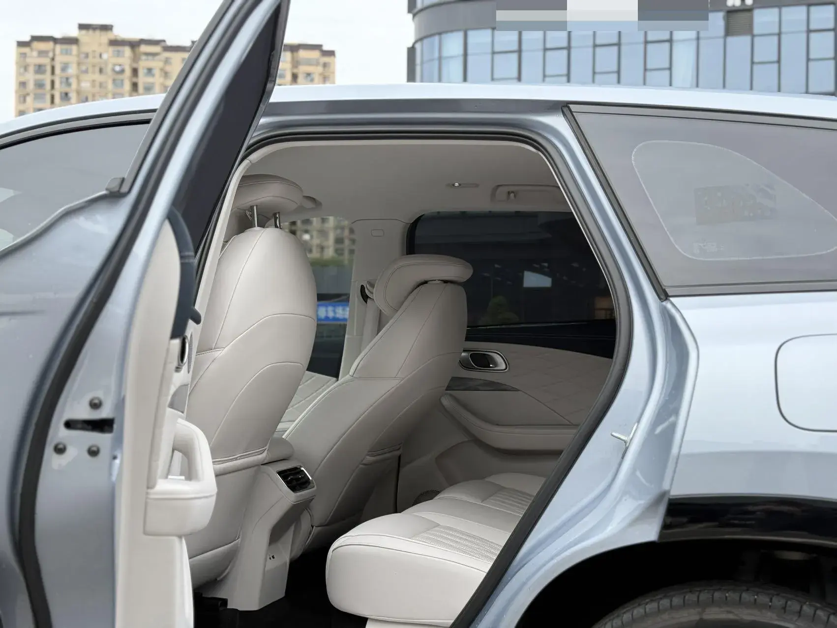 2024 NETA L thumbnail 4