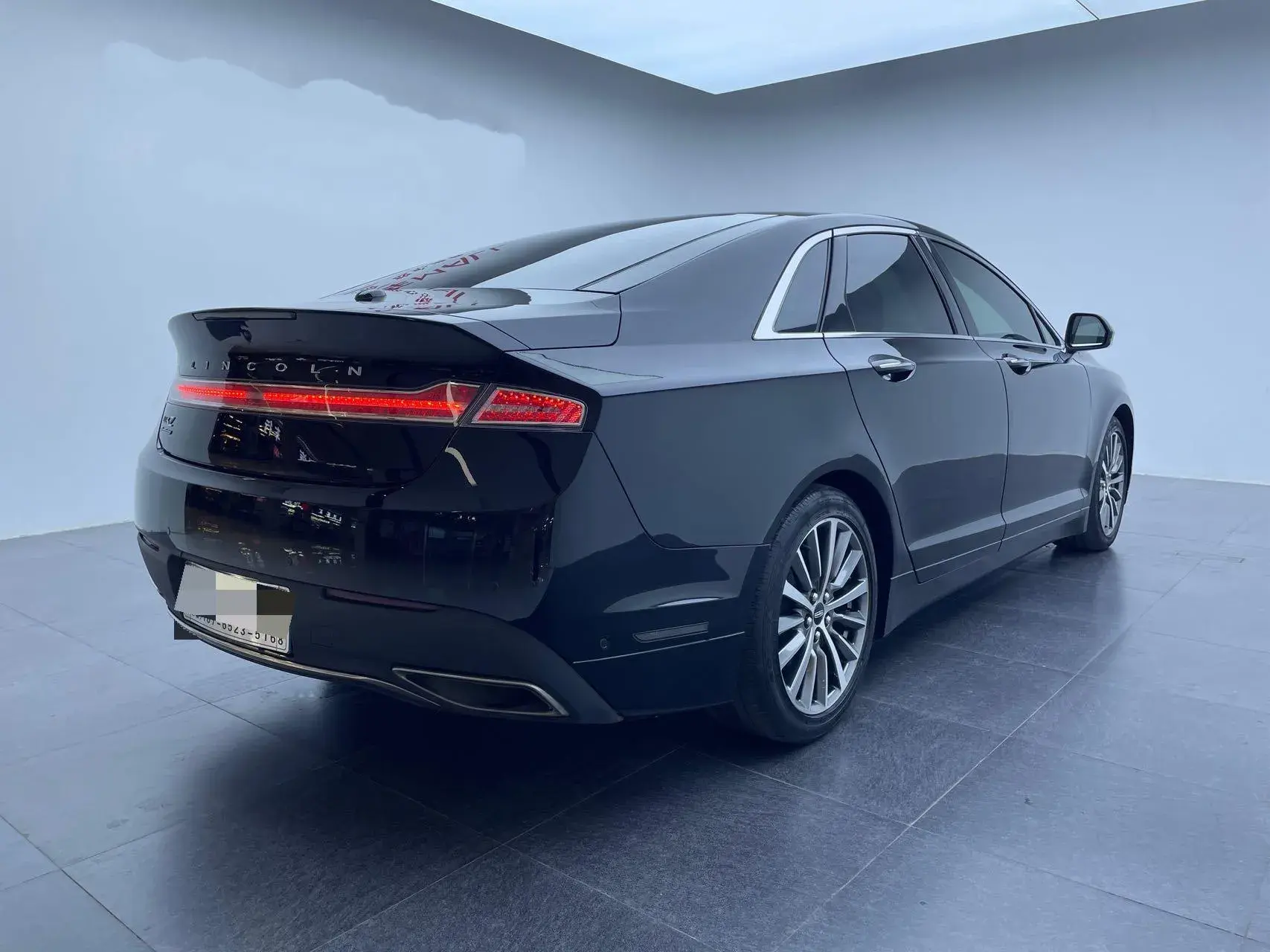 2019 LINCOLN MKZ thumbnail 2