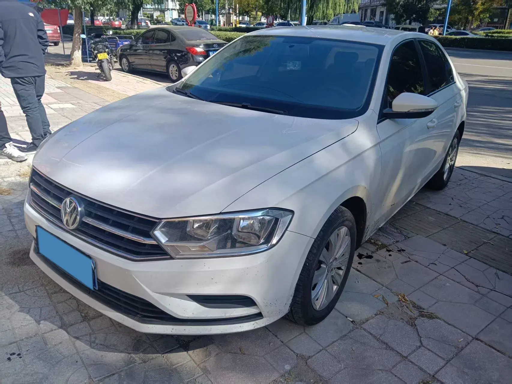 2019 VOLKSWAGEN BORA view 1