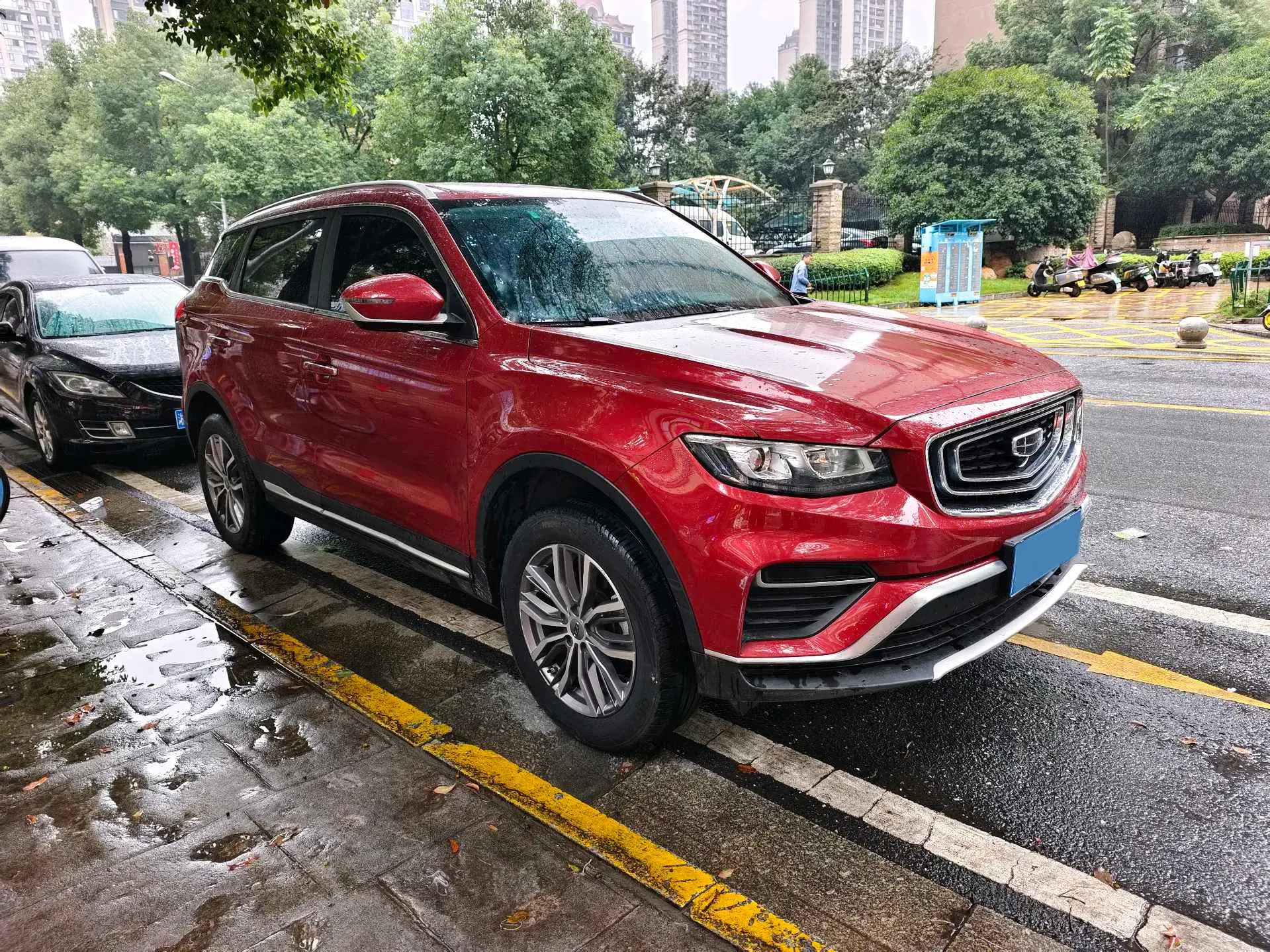 2020 GEELY AZKARRA thumbnail 3