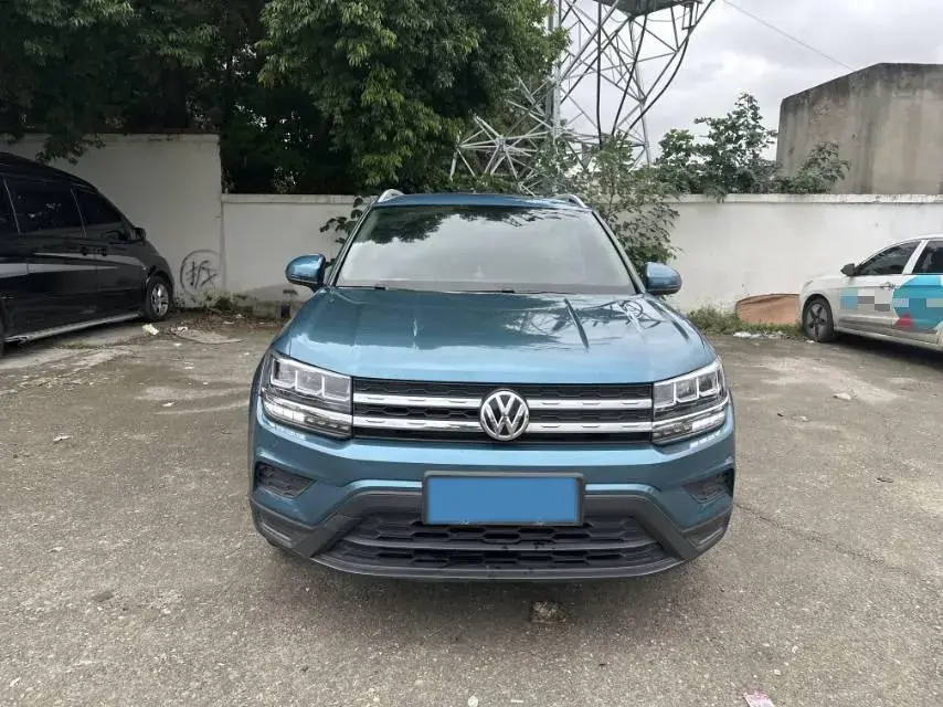 2019 VOLKSWAGEN THARU thumbnail 2