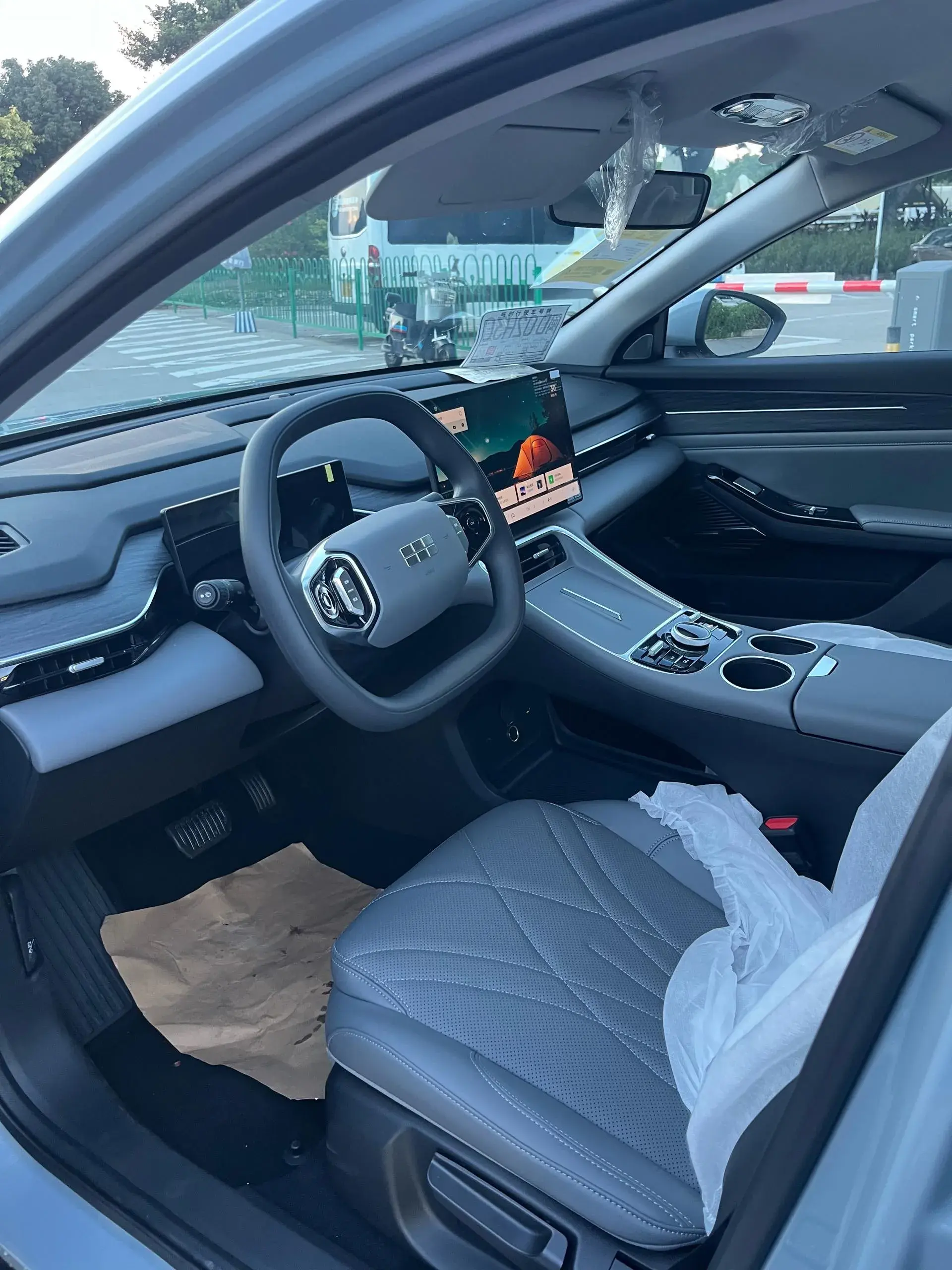 2025 GEELY GALAXY thumbnail 4