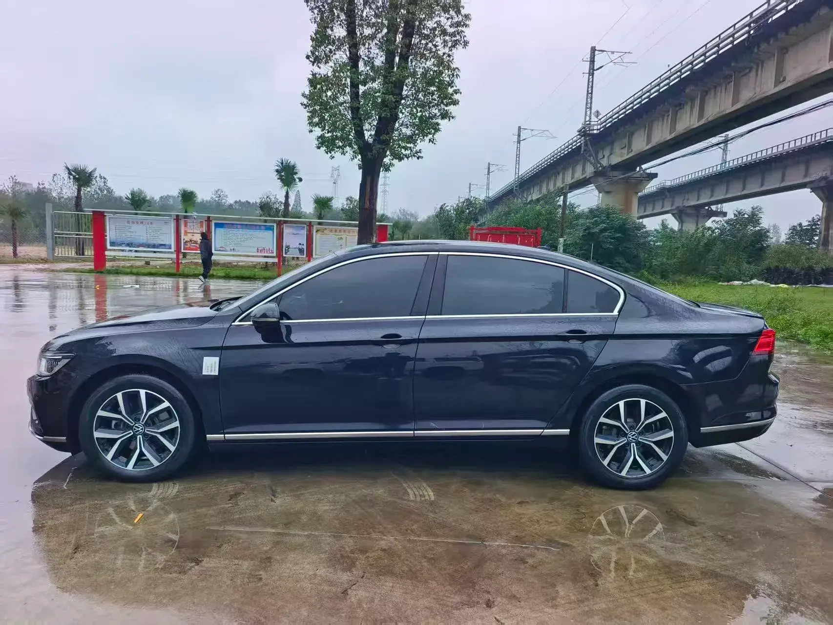 2020 VOLKSWAGEN MAGOTAN thumbnail 3