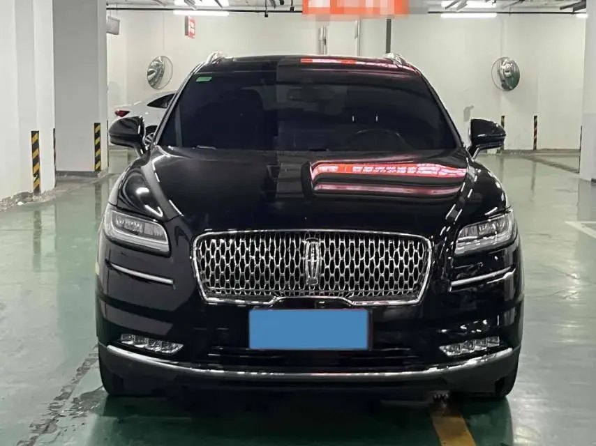 2021 LINCOLN NAUTILUS thumbnail 2