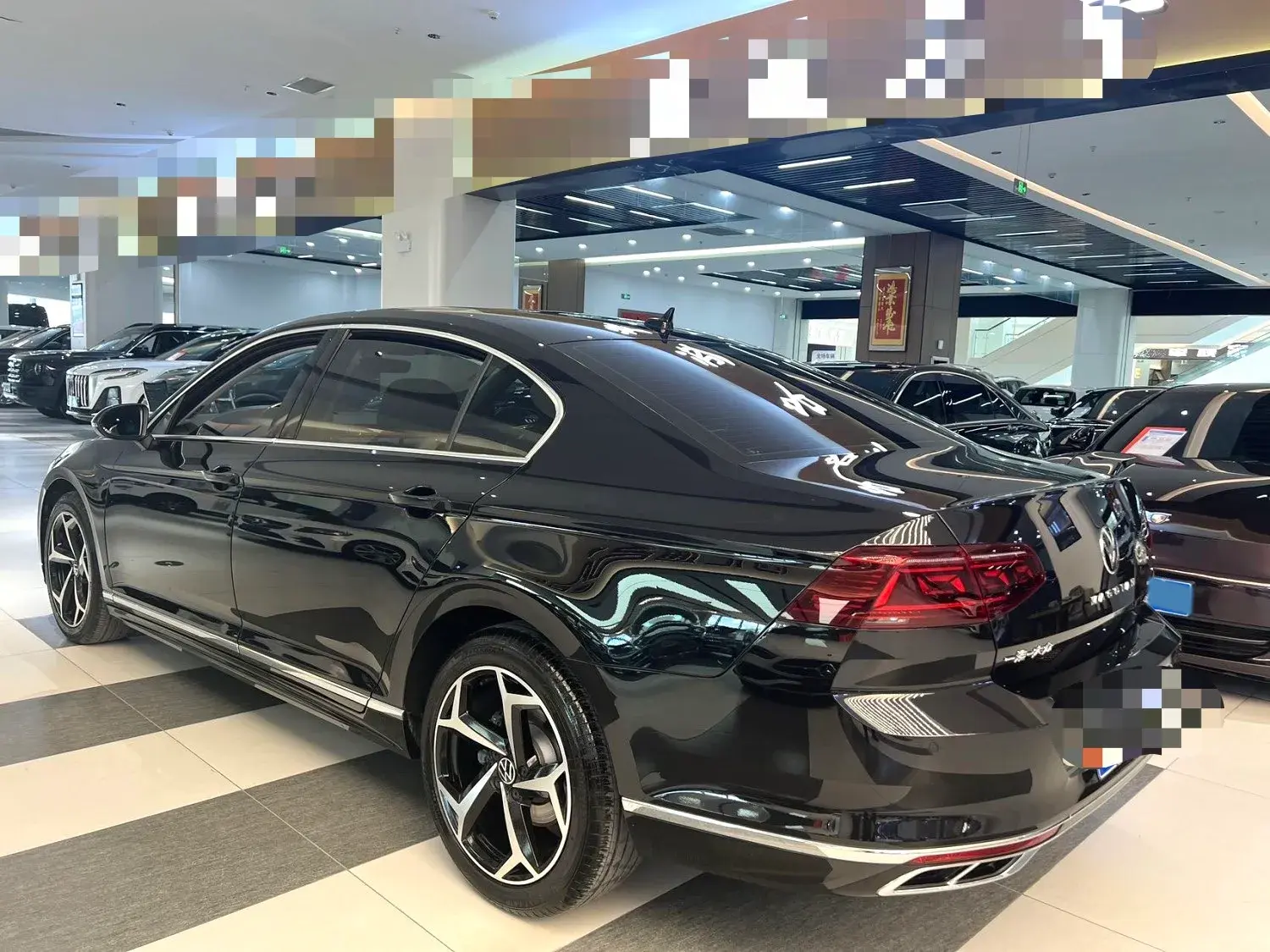 2023 VOLKSWAGEN MAGOTAN thumbnail 3