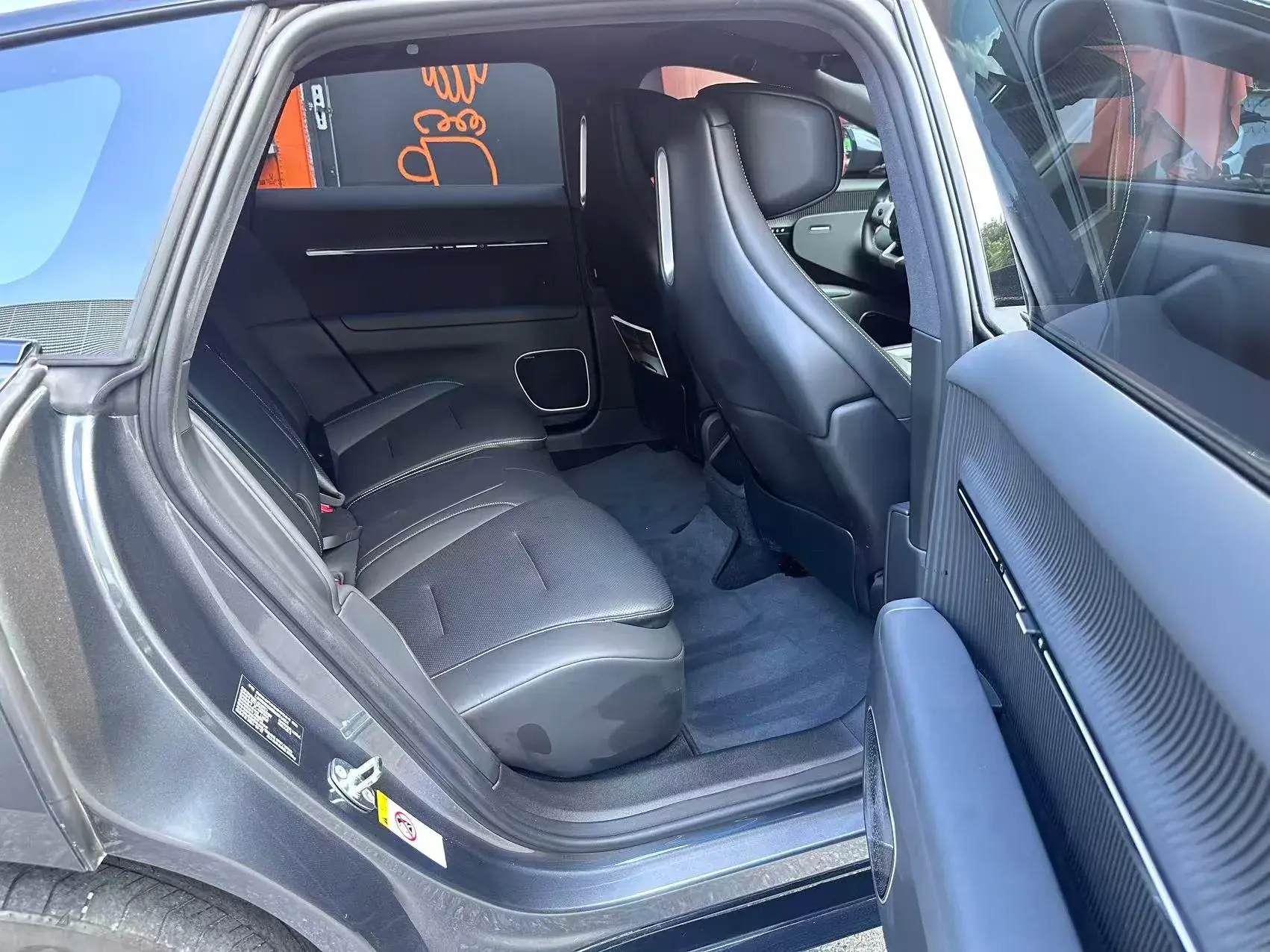 2025 AVATR 12 thumbnail 3