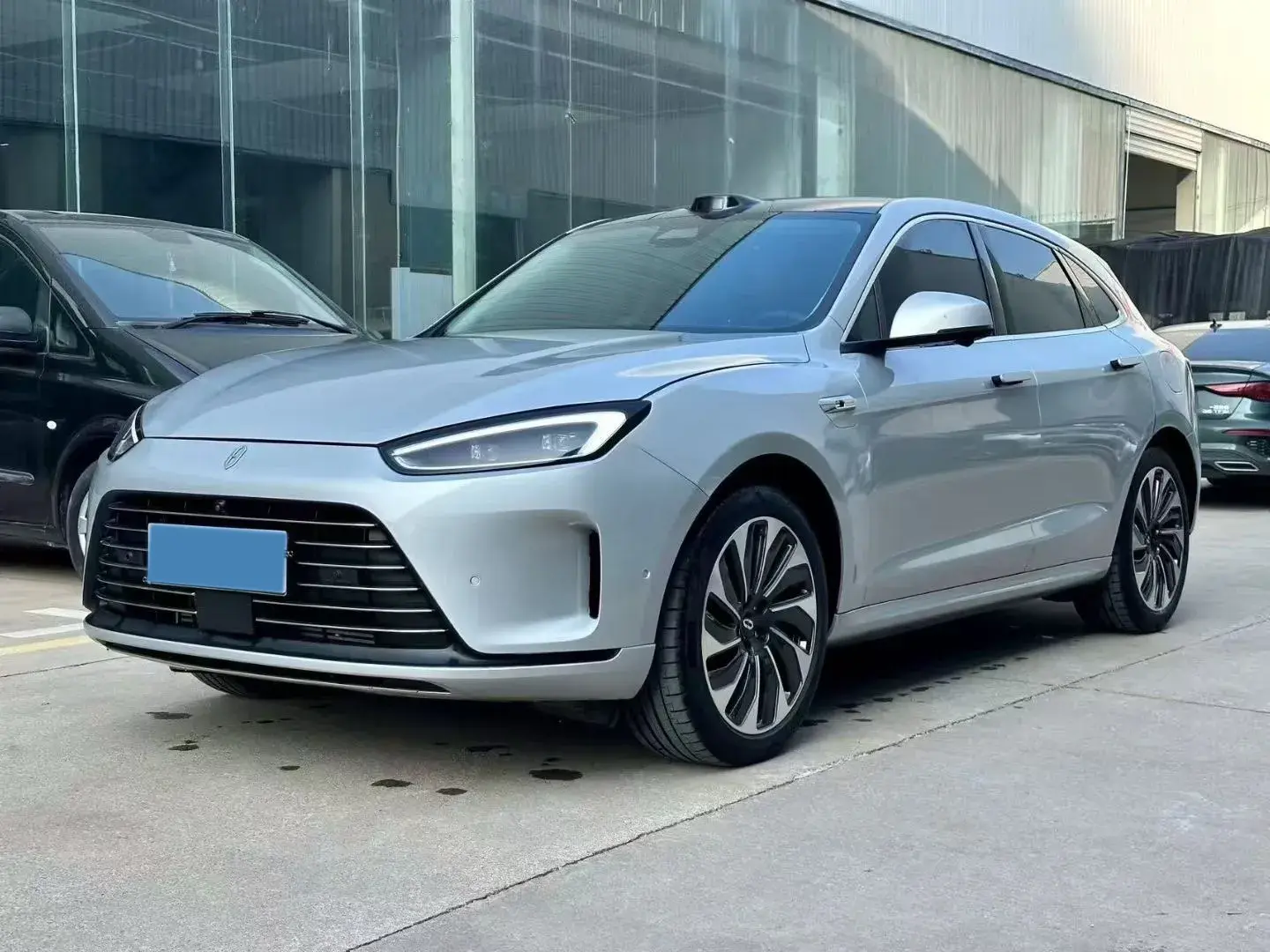 2023 AITO AITO view 1