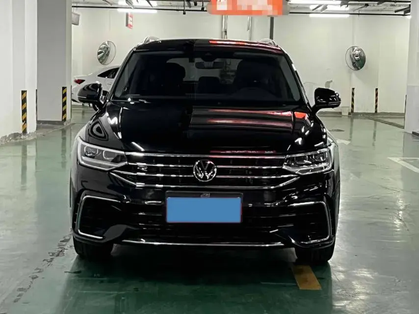 2023 VOLKSWAGEN TIGUAN thumbnail 2