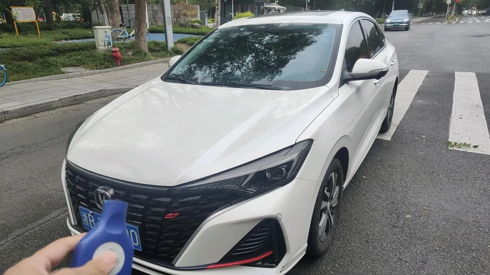 2022 CHANGAN EADO view 1