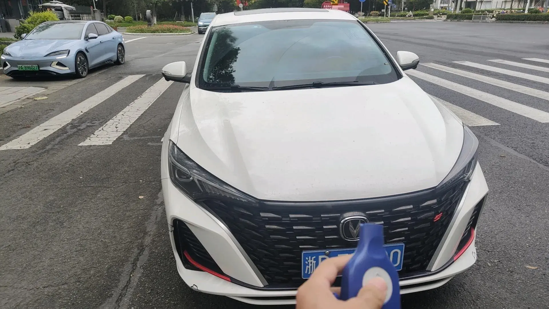 2022 CHANGAN EADO thumbnail 2