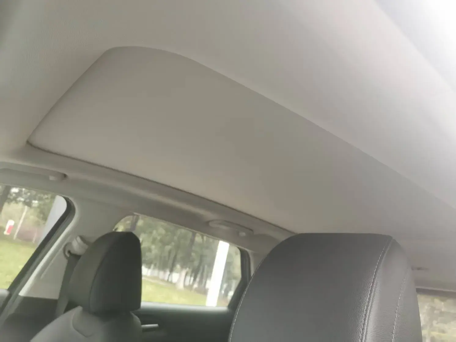 2023 KIA SPORTAGE thumbnail 3