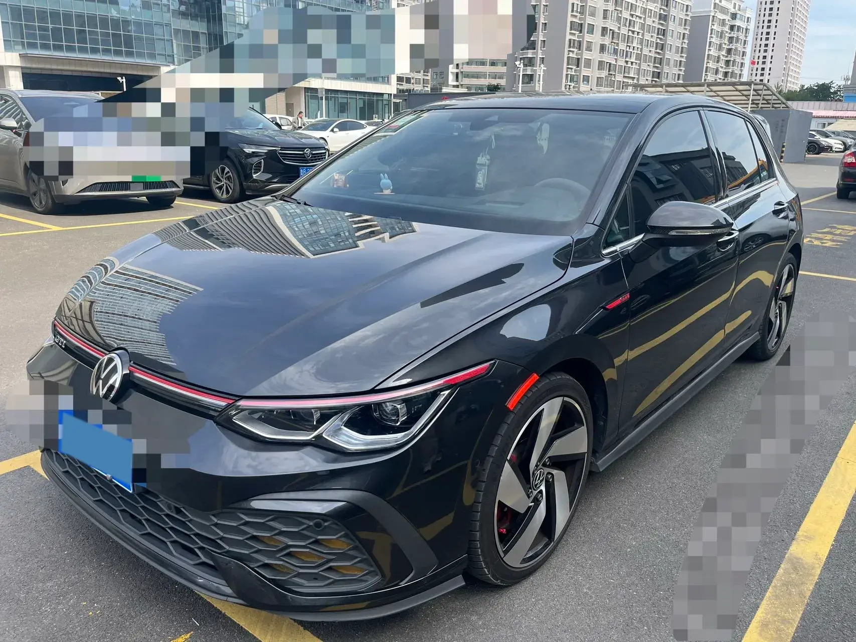 2021 VOLKSWAGEN GOLFGTI view 1