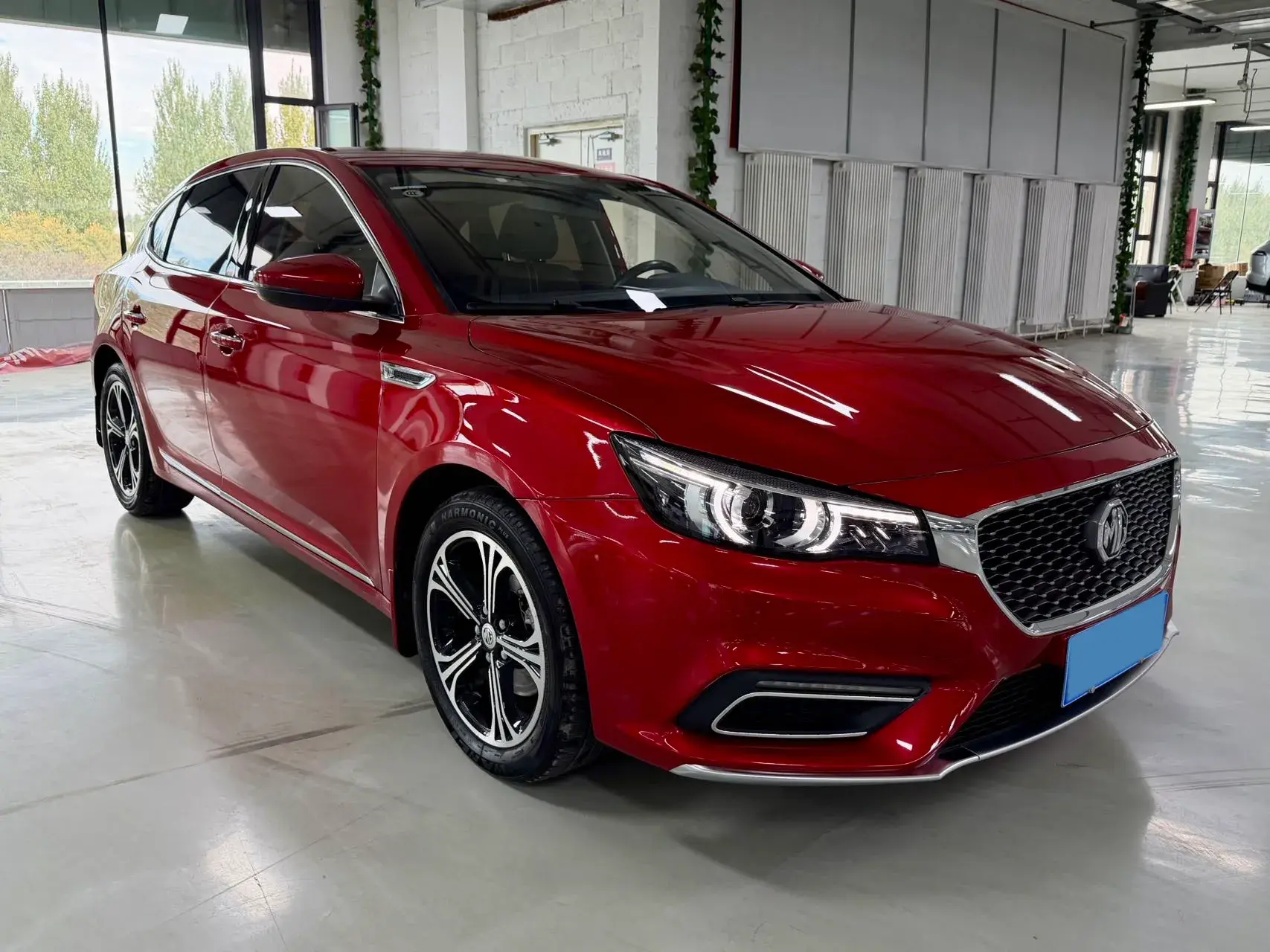 2017 MG MG6 thumbnail 3