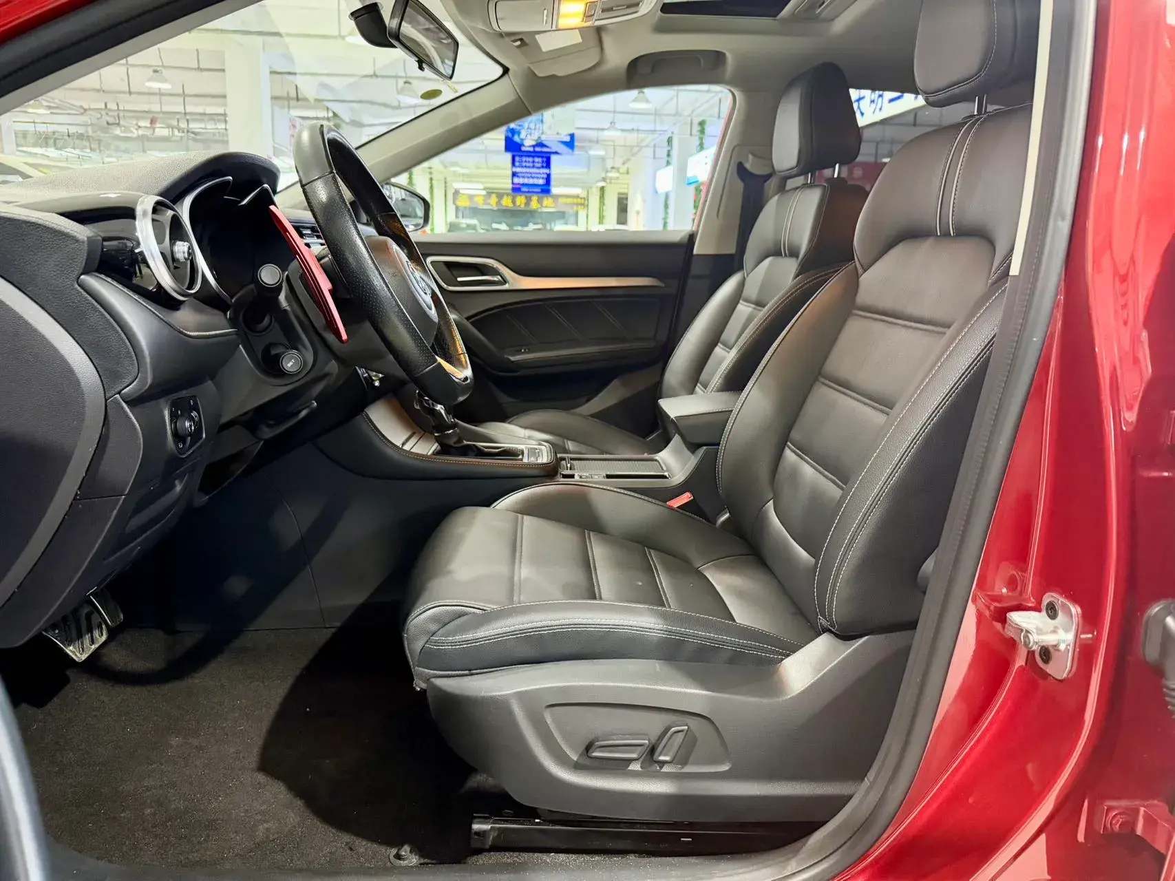 2017 MG MG6 thumbnail 4