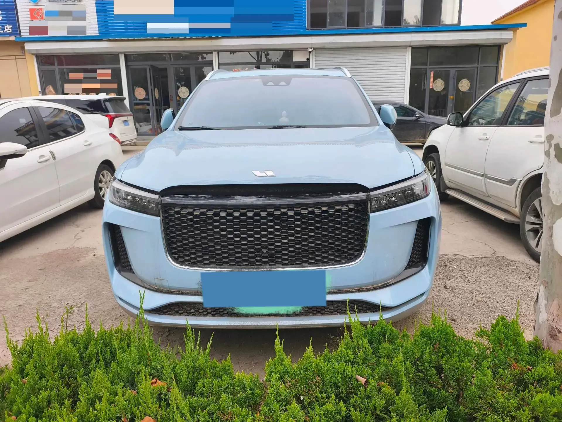 2020 LI ONE thumbnail 3