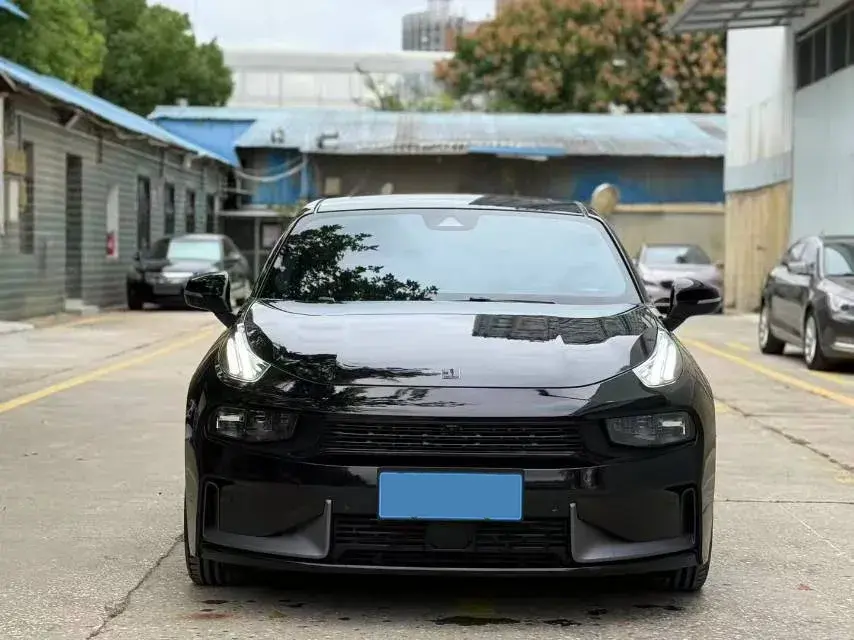 2022 LYNK&CO 03 thumbnail 2